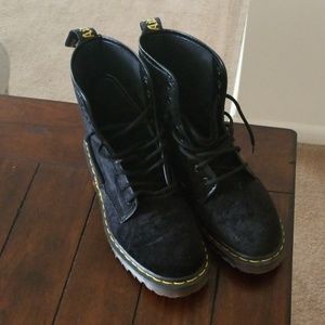 Men's Dr.Marten boot